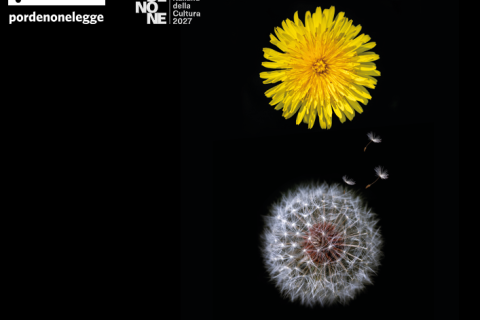 Immagine con il logo di Pordenonelegge, il logo di "Verso Pordenone Capitale italiana della Cultura 2027" e due fiori di tarassaco con la scritta "Semina chi legge"
