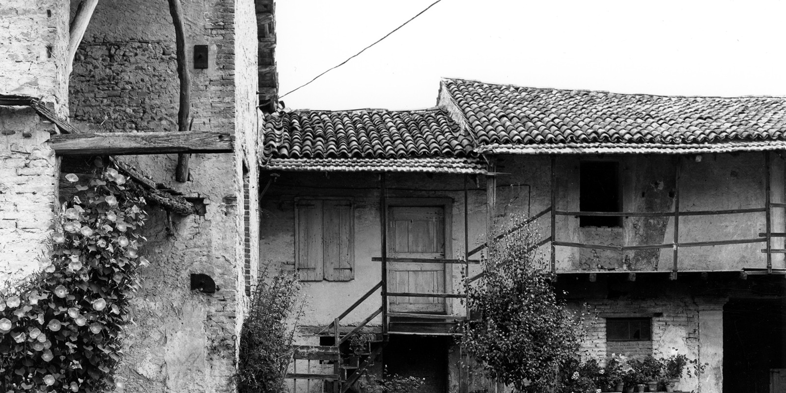 Via Menotti